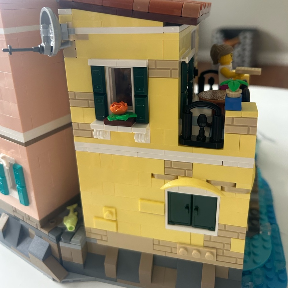 LEGO Italian Riviera - Picture 12 of 15